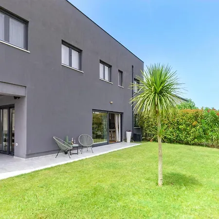 Holiday home Lux Donji Zemunik